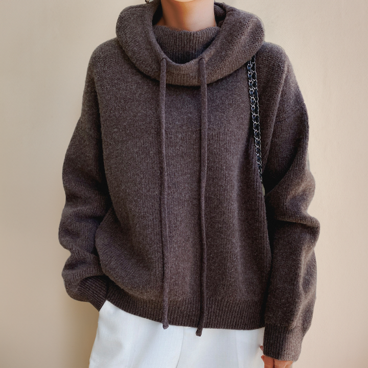 MIRANDA | Oversized Knitted Hoodie