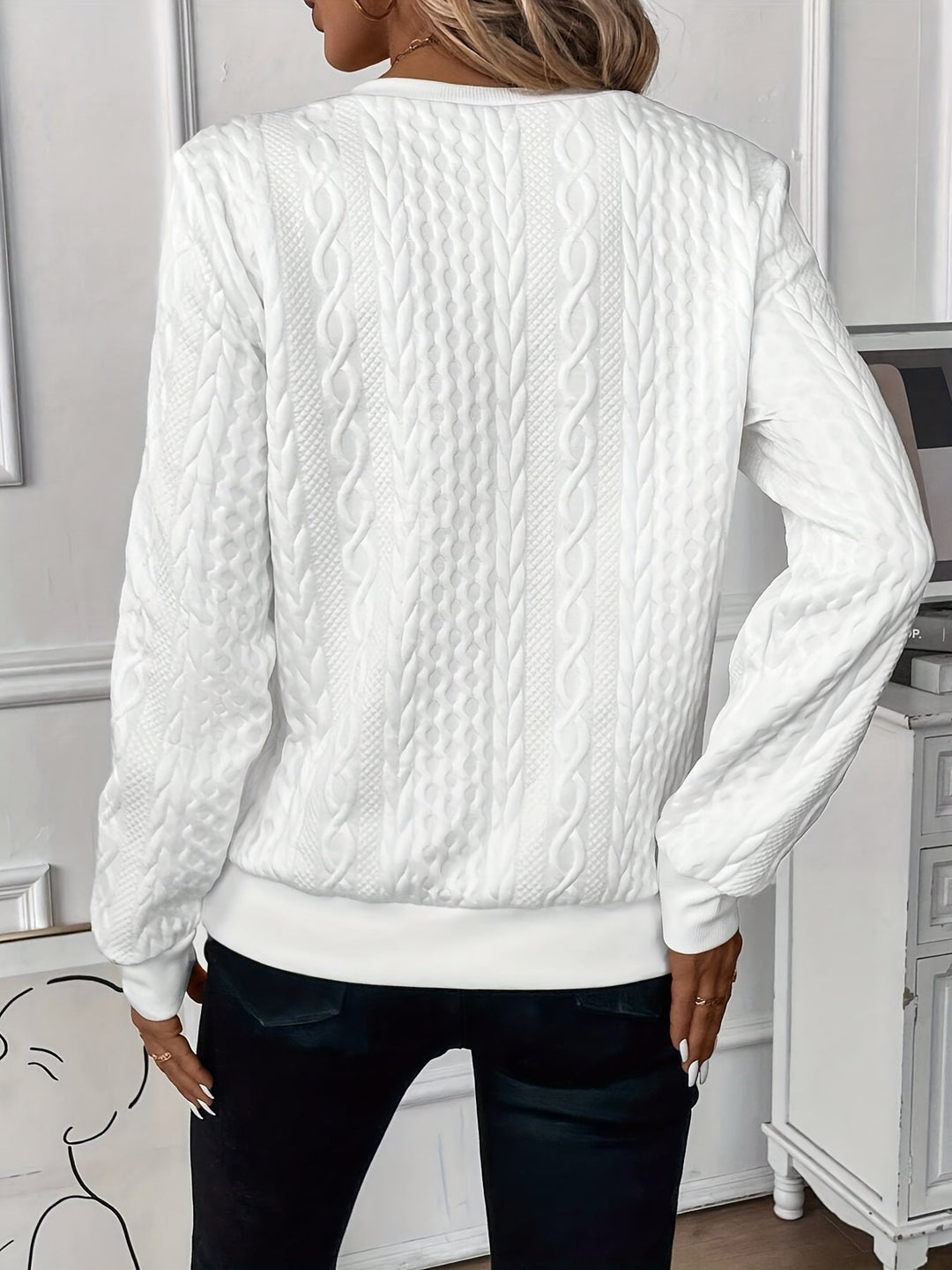 CONNY | Elegant and stylish knitted sweater