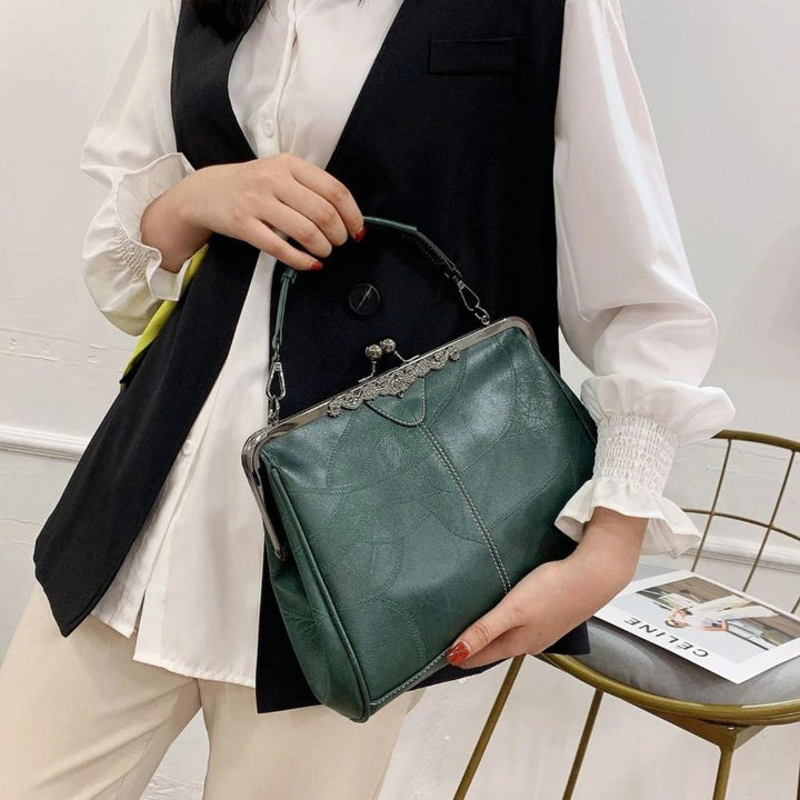 Celeste™ | Vintage Kiss-Lock Shoulder Bag