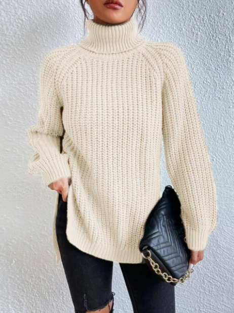 JULIA | Cotton turtleneck sweater with raglan sleeves and split hem