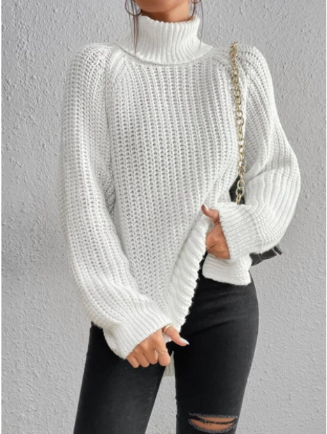 JULIA | Cotton turtleneck sweater with raglan sleeves and split hem